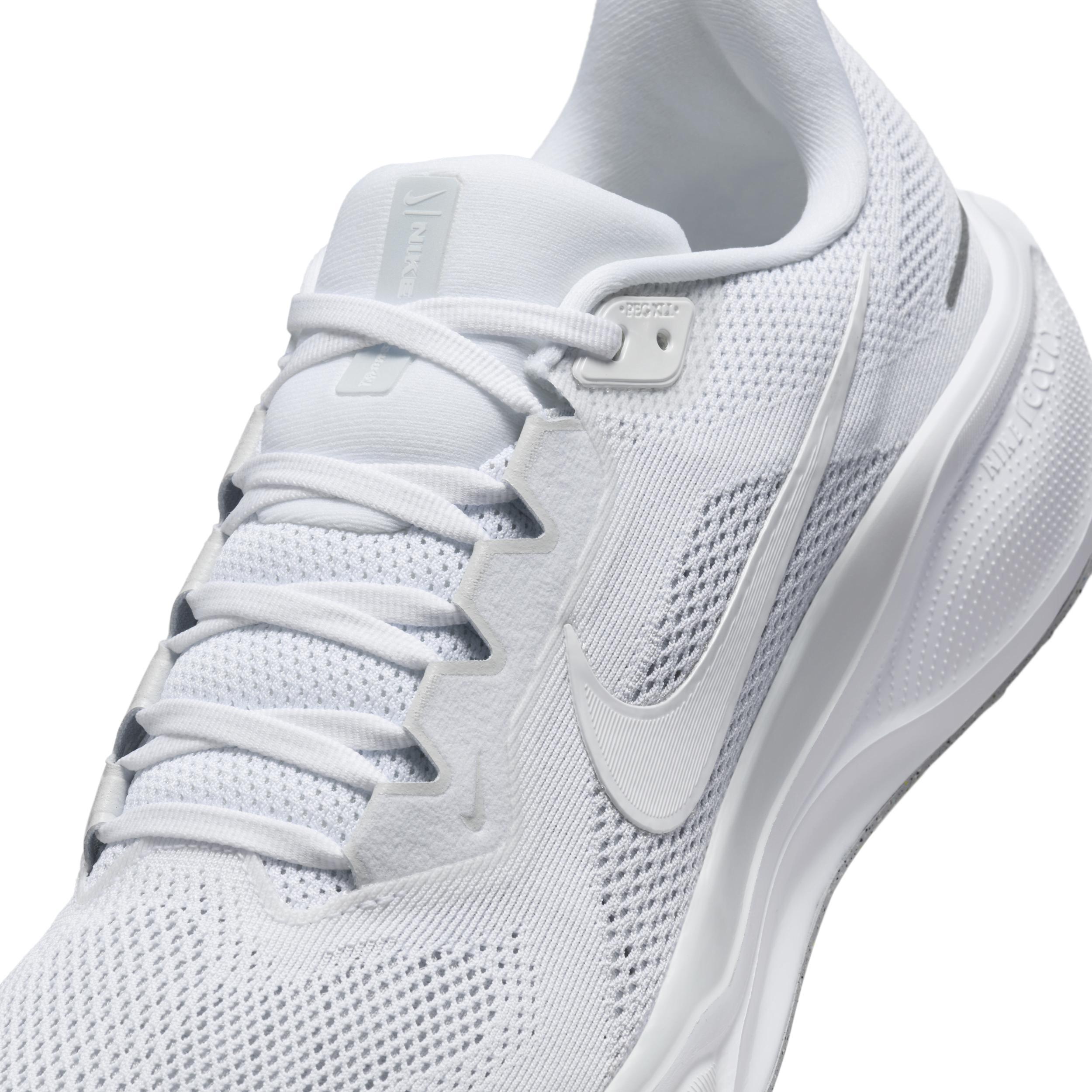 Nike Men's Pegasus 41 Road Running Shoes Product Image