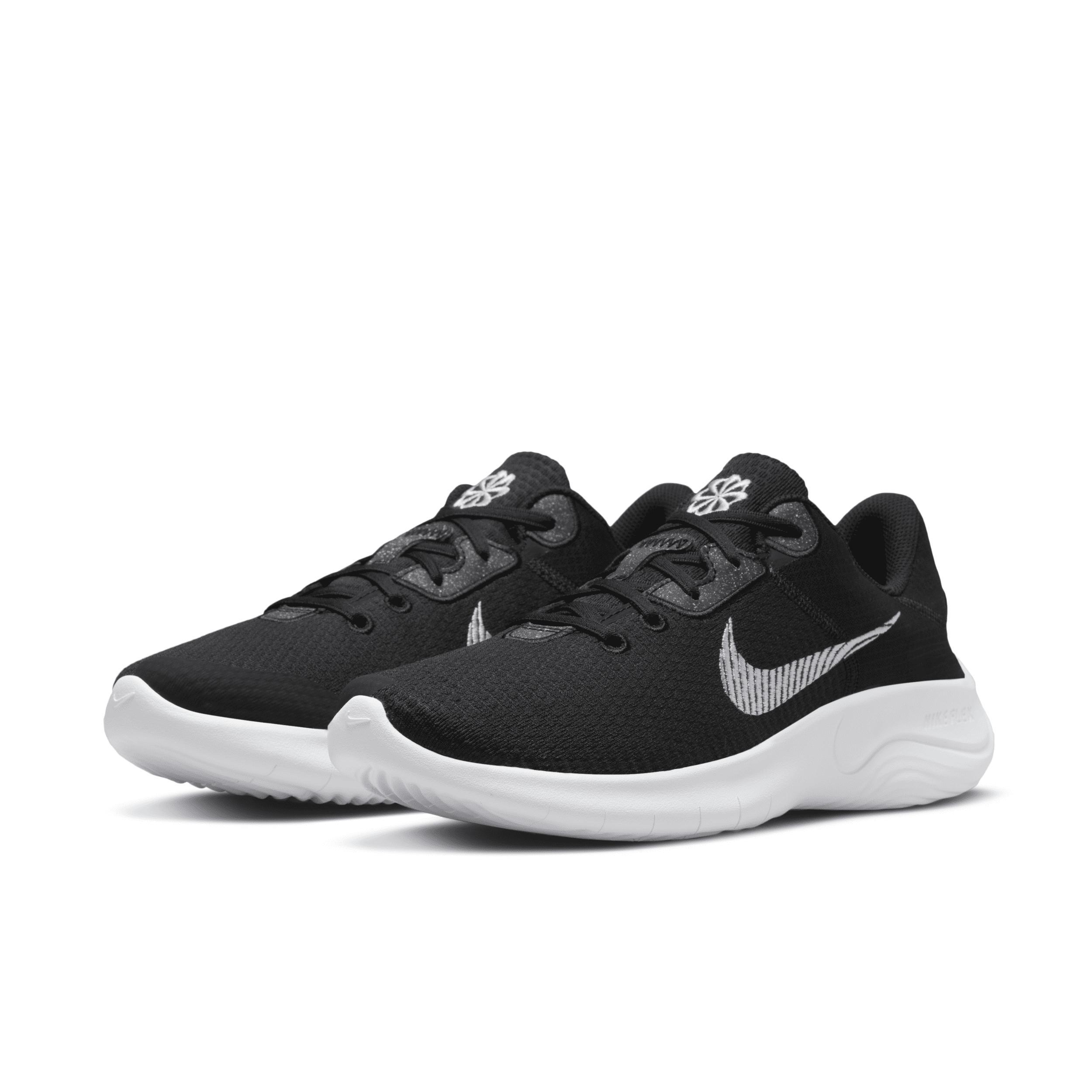 Nike Flex Experience Run 11 Running Shoes Product Image