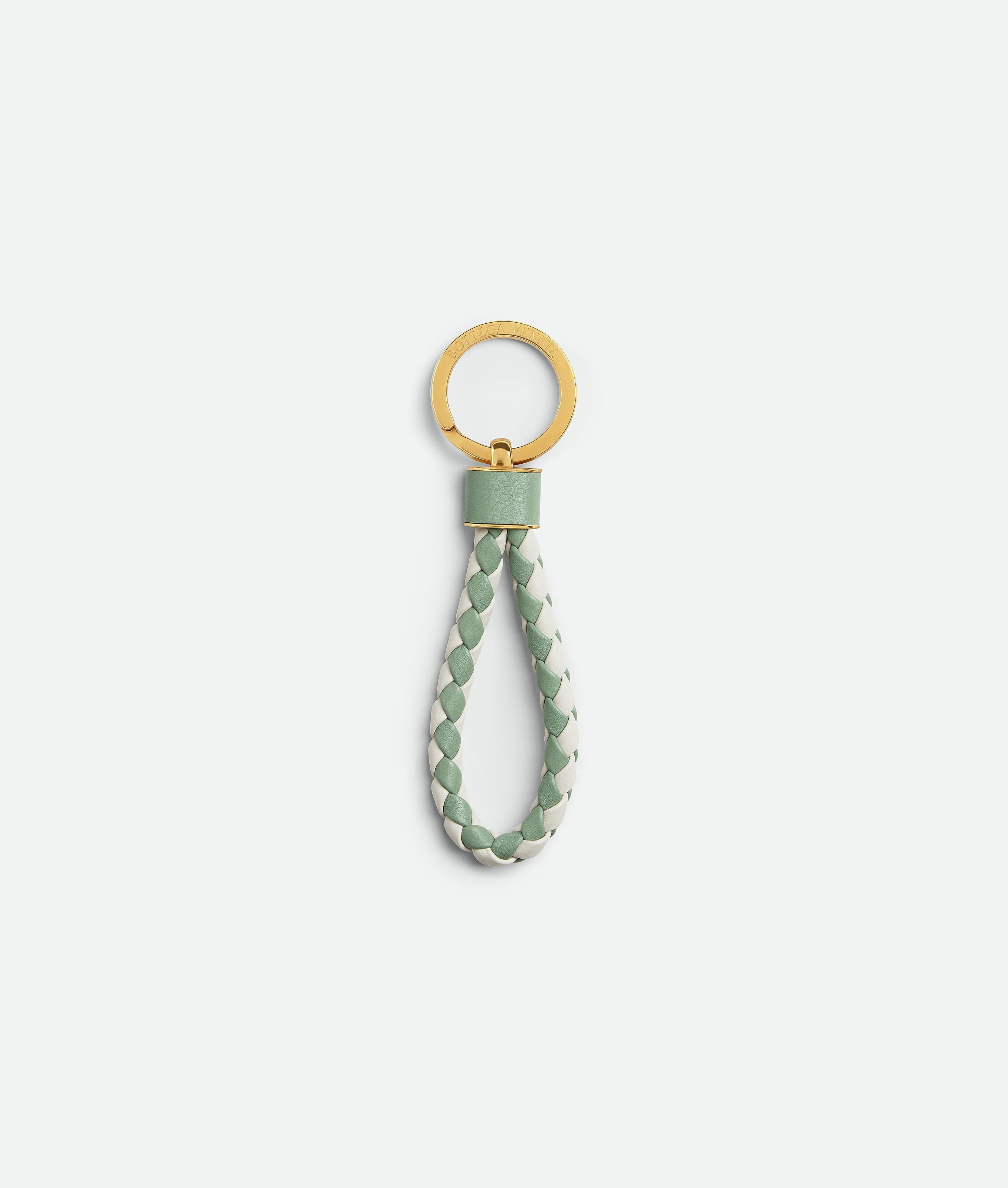 Women's Intreccio Key Ring in New sauge / White Product Image