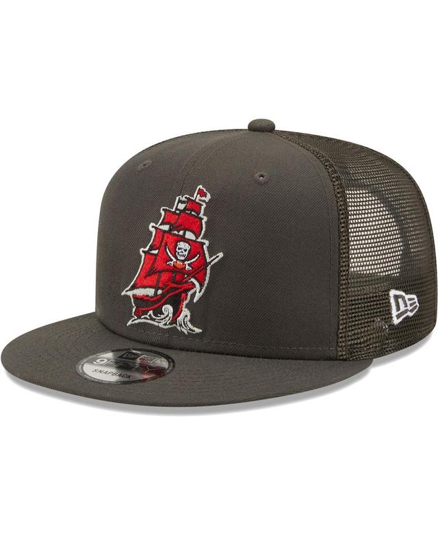 Mens New Era Pewter Tampa Bay Buccaneers Classic Trucker 9FIFTY Snapback Hat Product Image