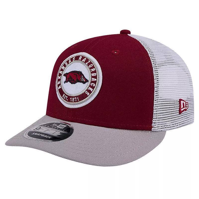 Mens New Era Cardinal Arkansas Razorbacks Throwback Circle Patch 9FIFTY Trucker Snapback Hat Product Image