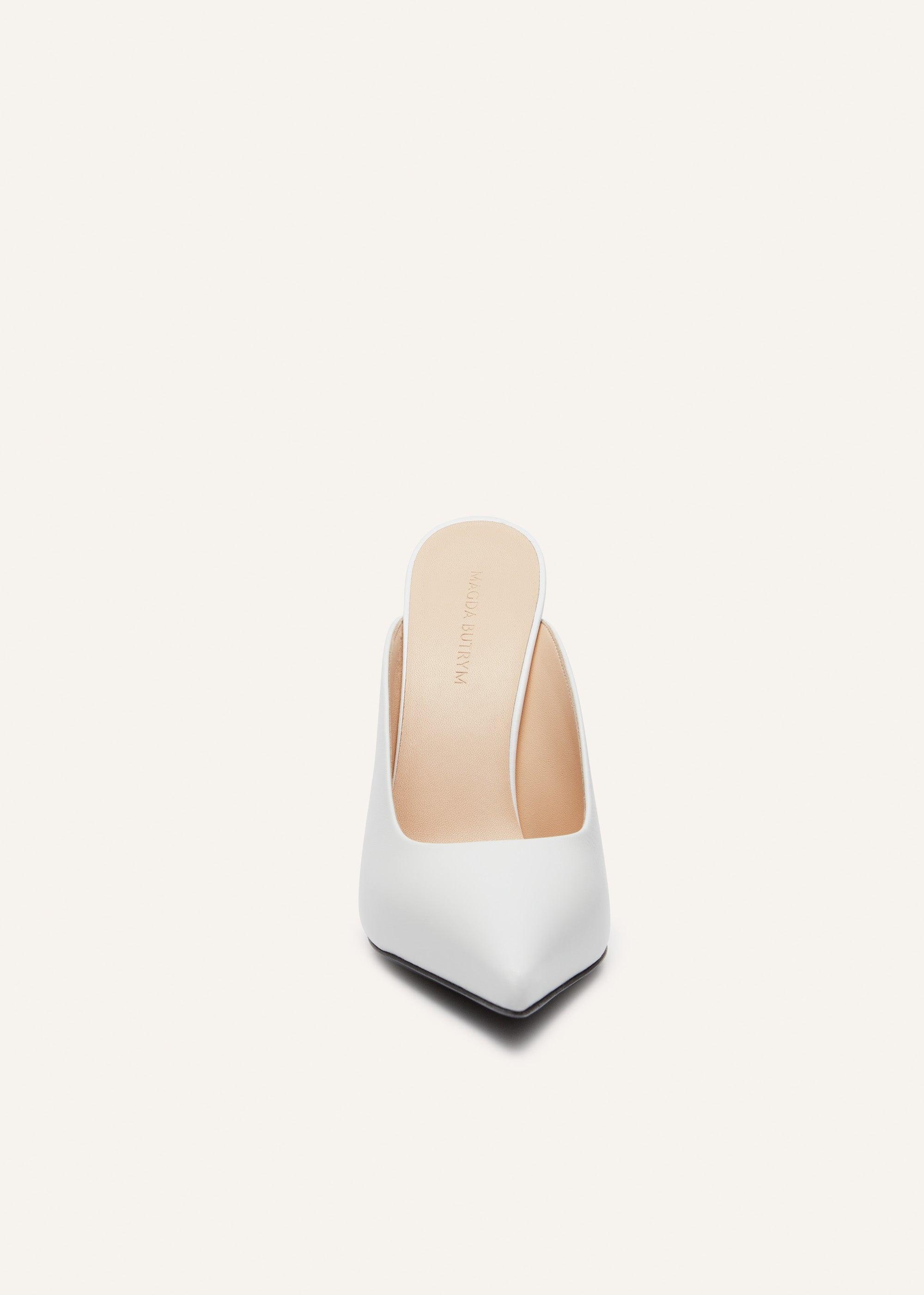 Pointed-toe mules in white leather Product Image