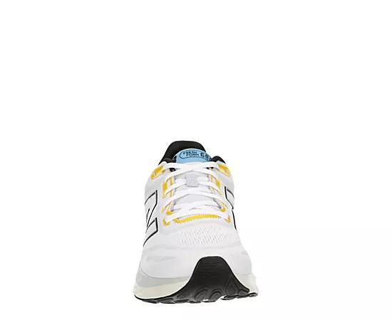 New Balance Men's Fresh Foam 680 V8 Running Shoe Product Image