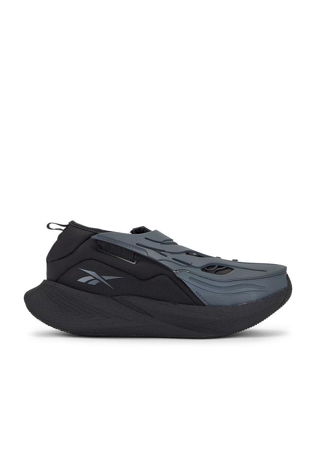 Reebok X Ngg Floatride Sneaker In Black & Silver in Black. Size 11. Product Image