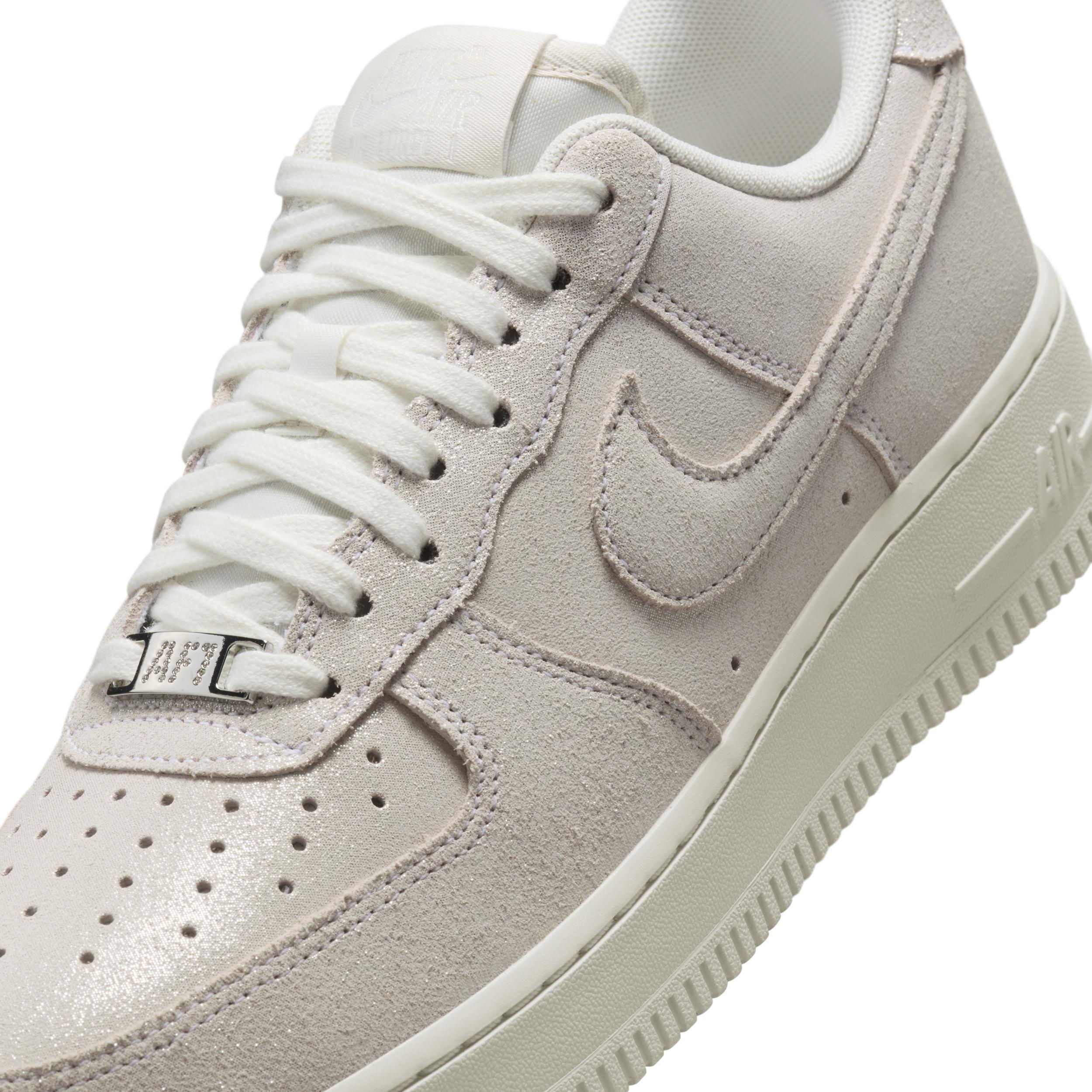 Nike Air Force 1 '07 SE Women's Shoes Product Image