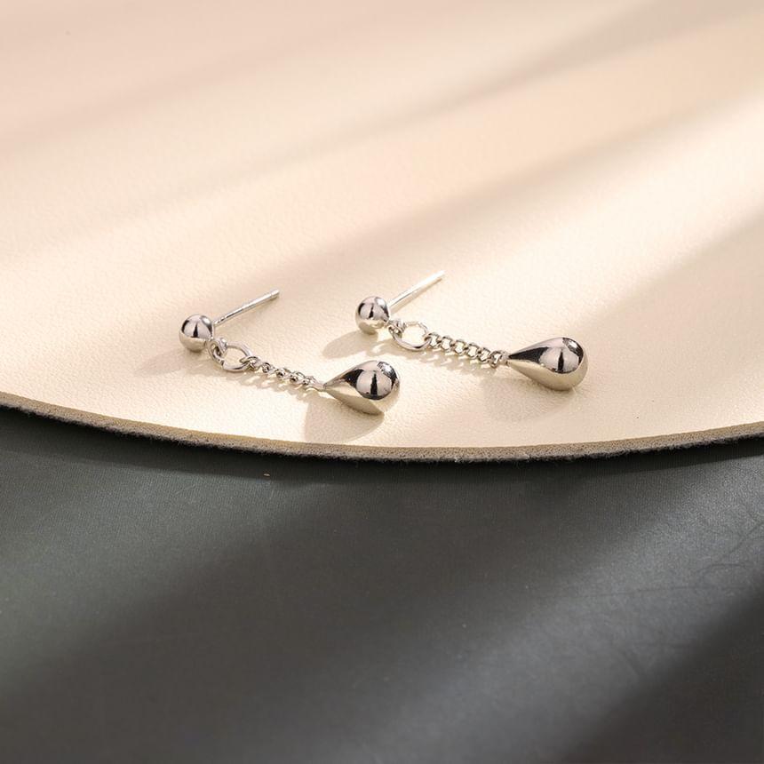 Droplet Alloy Dangle Earring Product Image