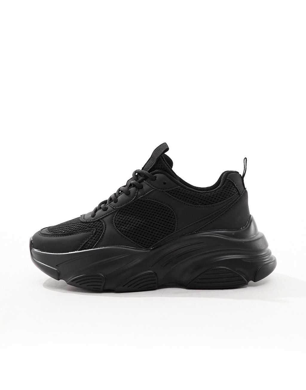 ASOS DESIGN Drop sneakers in black Product Image