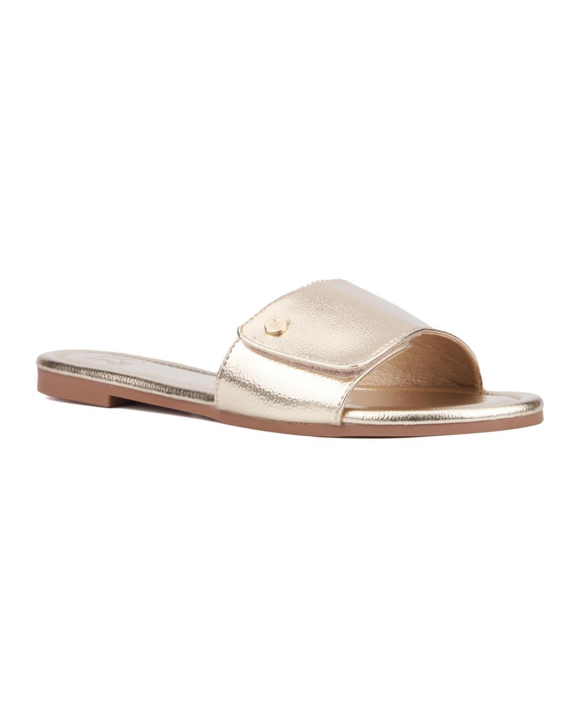 Womens Adelle Flat Sandal Product Image