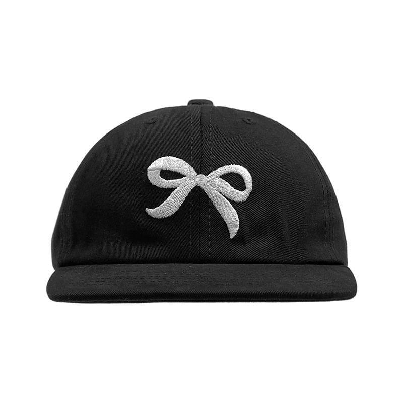 Bow Embroidered Cap Product Image