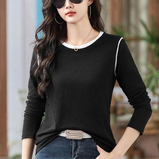 Long-Sleeve Crew Neck Contrast Trim T-Shirt Product Image