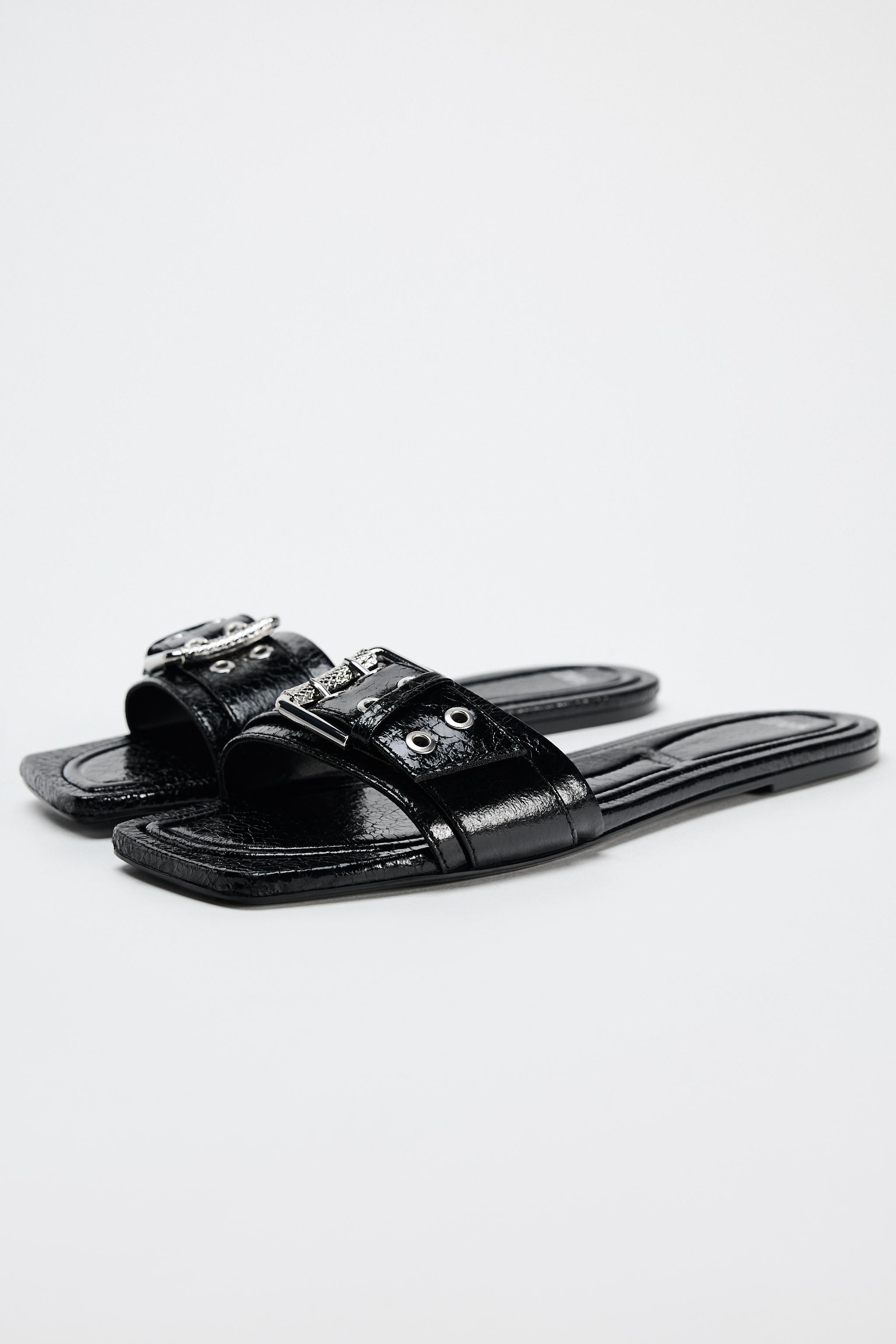 LOW HEELED SANDALS WITH BUCKLE Product Image