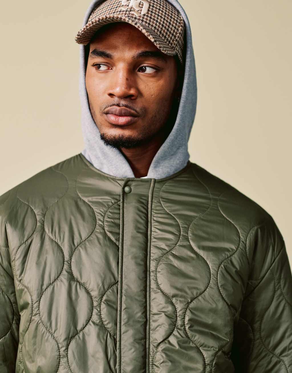 ASOS DESIGN oversized quilted liner jacket in khaki Product Image