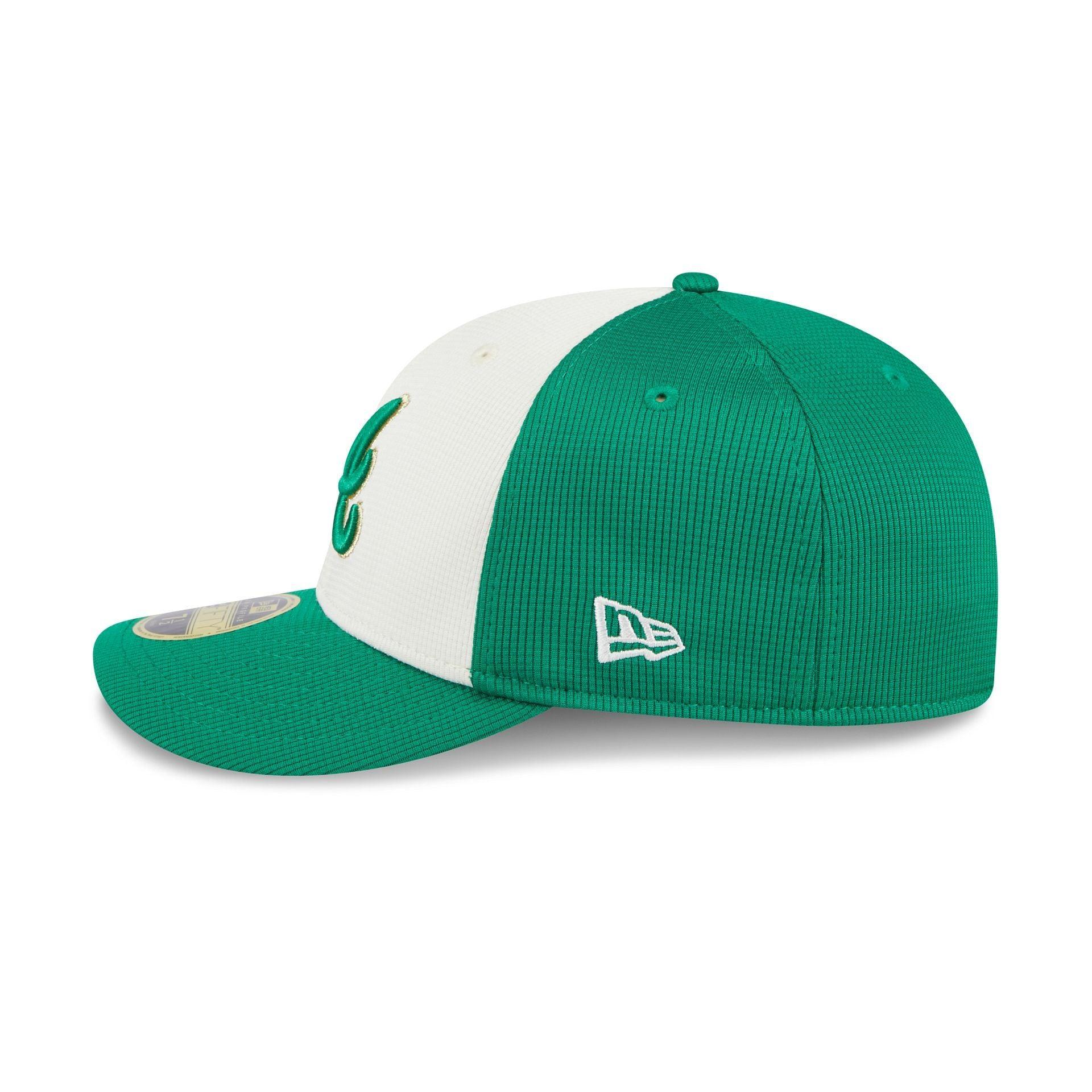 Atlanta Braves St. Patrick's Day 2024 Low Profile 59FIFTY Fitted Hat Male Product Image