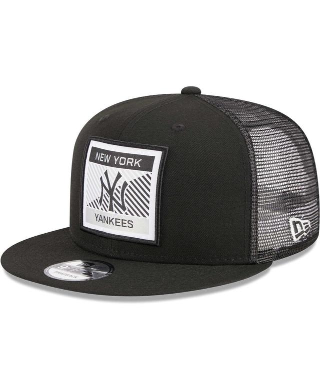 Mens New Era Black New York Yankees Scratch Squared Trucker 9FIFTY Snapback Hat Product Image