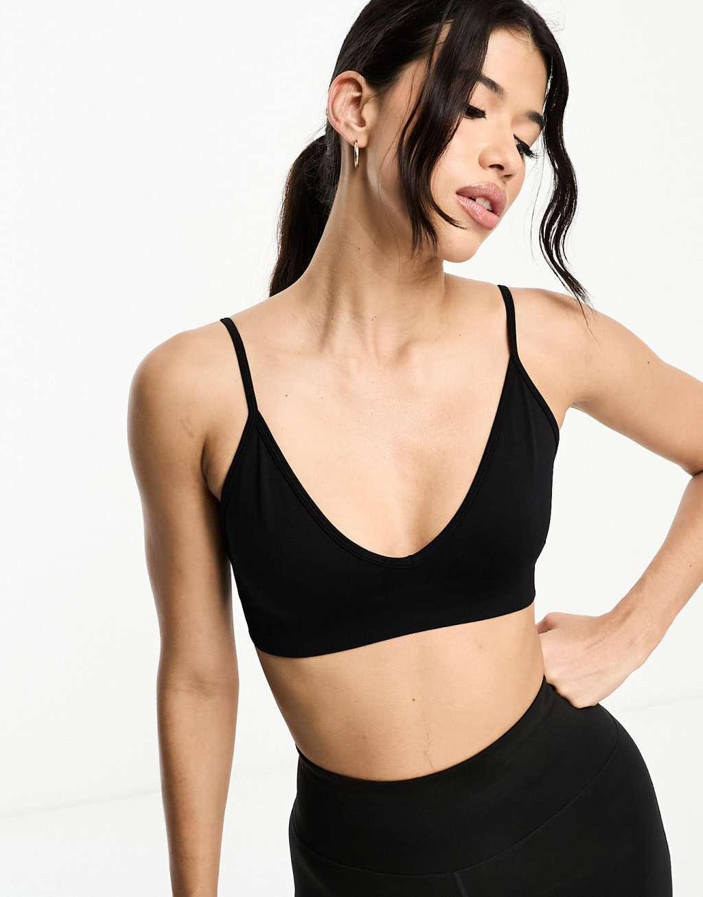 ASOS 4505 Icon seamless active intimate bra in black Product Image