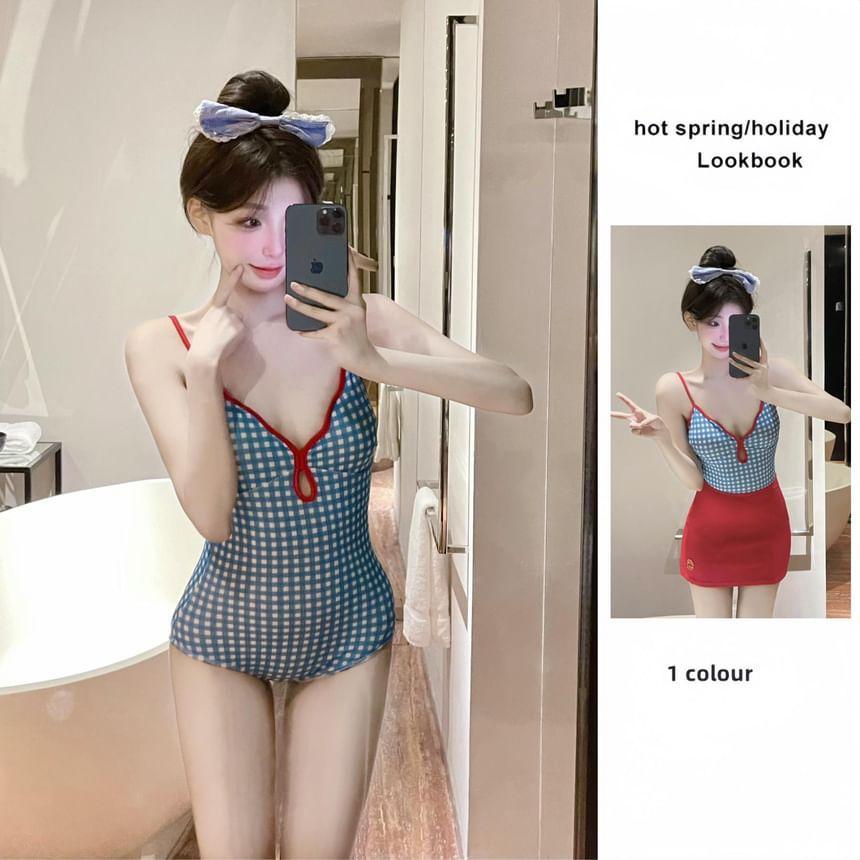 Set: Spaghetti Strap V-Neck Plaid Swimsuit + Plain Swim Skirt Product Image