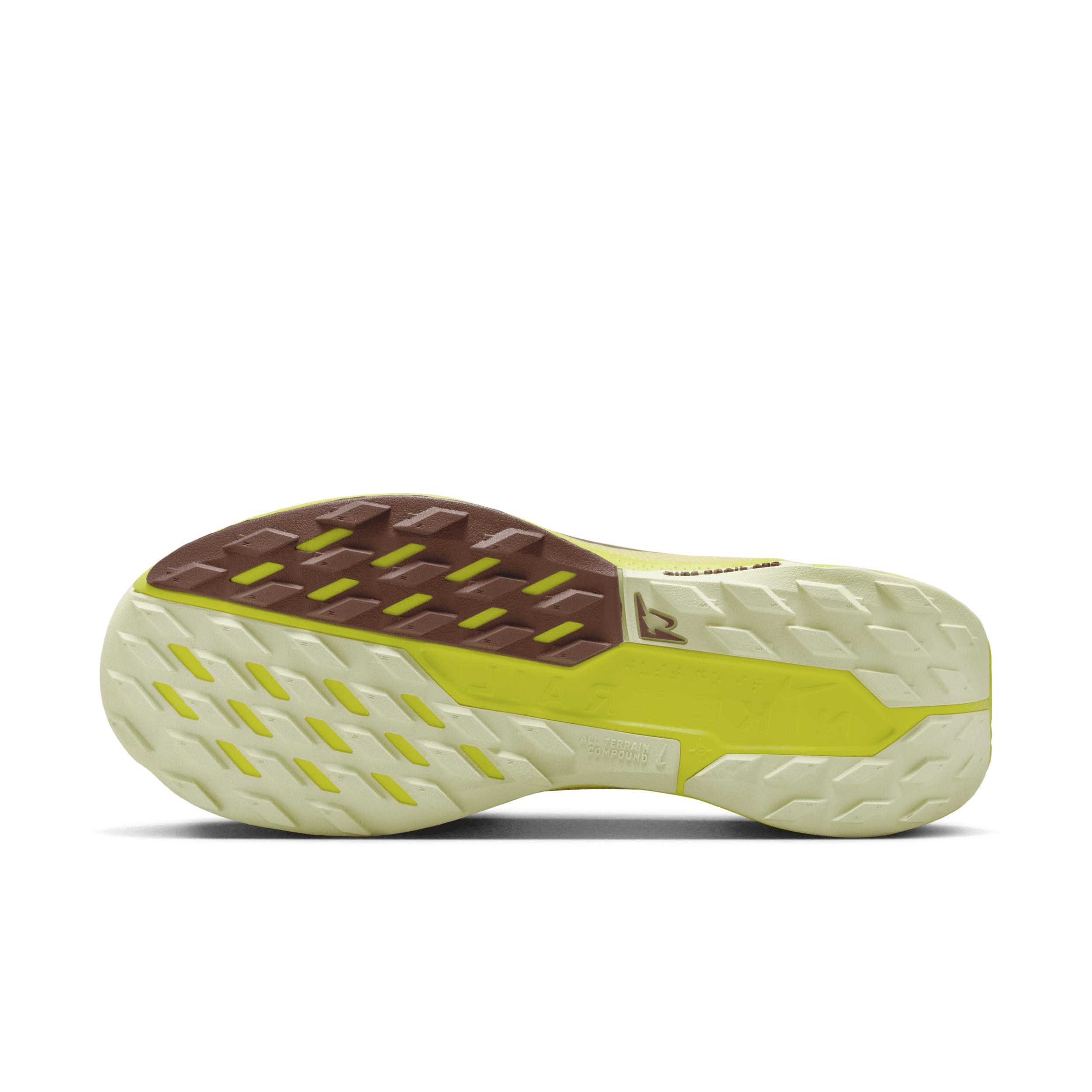 Nike Women's Pegasus Trail 5 GORE-TEX Waterproof Trail Running Shoes Product Image