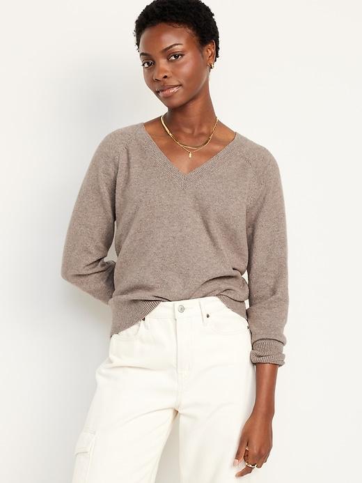 SoSoft Loose V-Neck Sweater Product Image