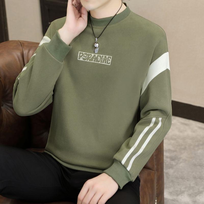 Long-Sleeve Crewneck Lettering T-Shirt Product Image