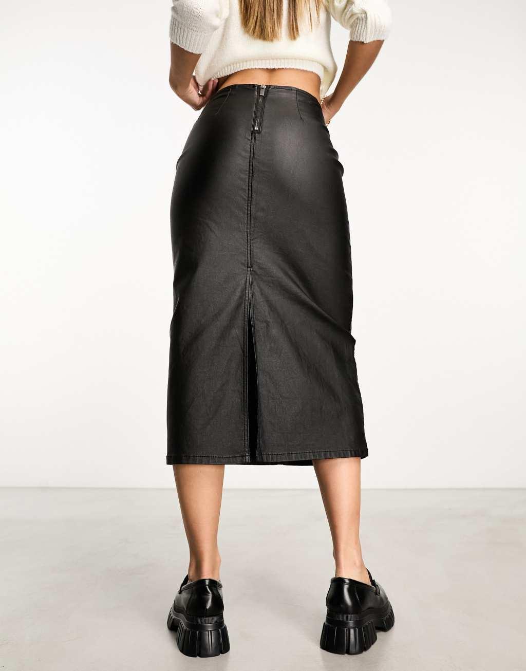 Stradivarius seamed detail coated denim midi skirt in black Product Image