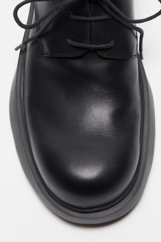 Leather lace-up shoes Product Image