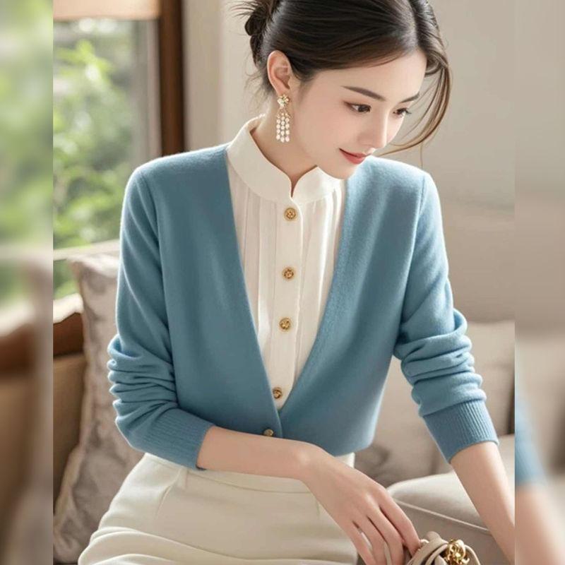 Mock Two-Piece Long-Sleeve Two-Tone Button-Up Knit Top Product Image