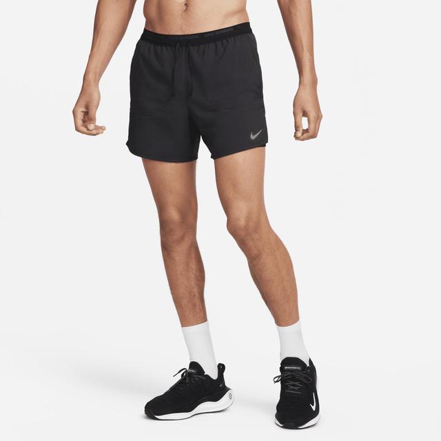 Nike Men's Stride Dri-FIT 5" 2-in-1 Running Shorts Product Image