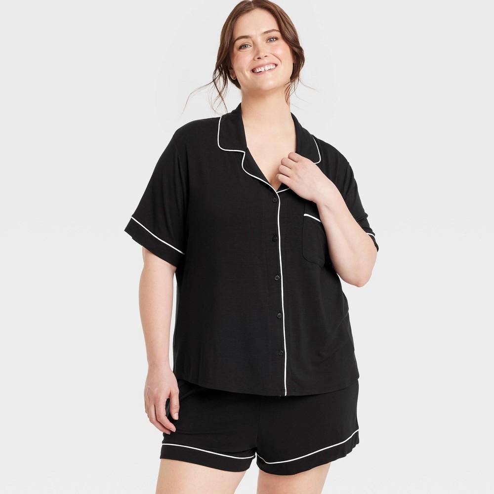 Womens Cloud Knit Short Sleeve Notch Collar Top and Shorts Pajama Set - Auden Black 4X Product Image