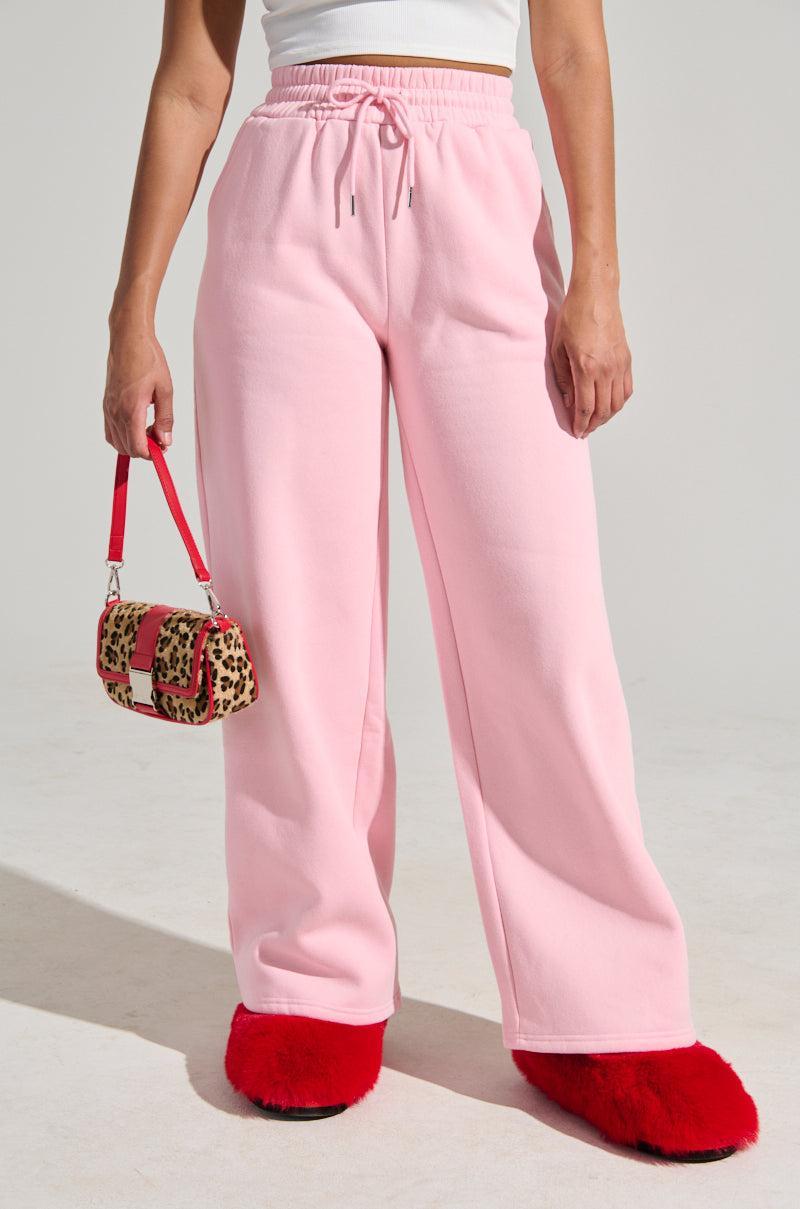 LOVER WIDE LEG SWEATPANT Product Image