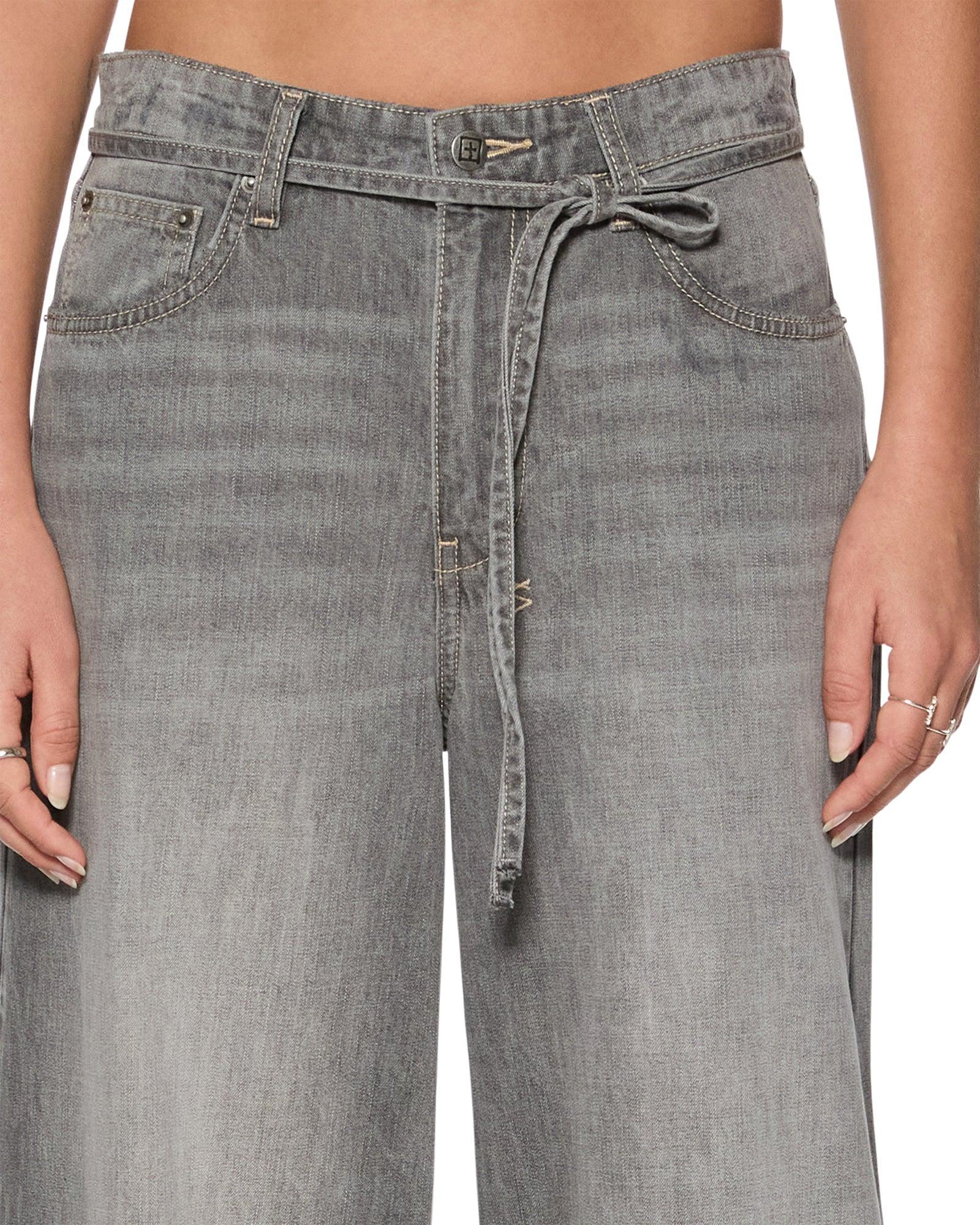 BAGGY JEAN ASH Female Product Image