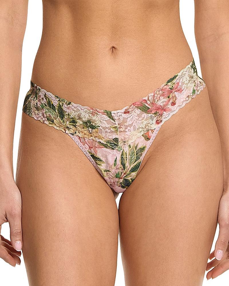 Printed Low-Rise Signature Lace Thong Product Image