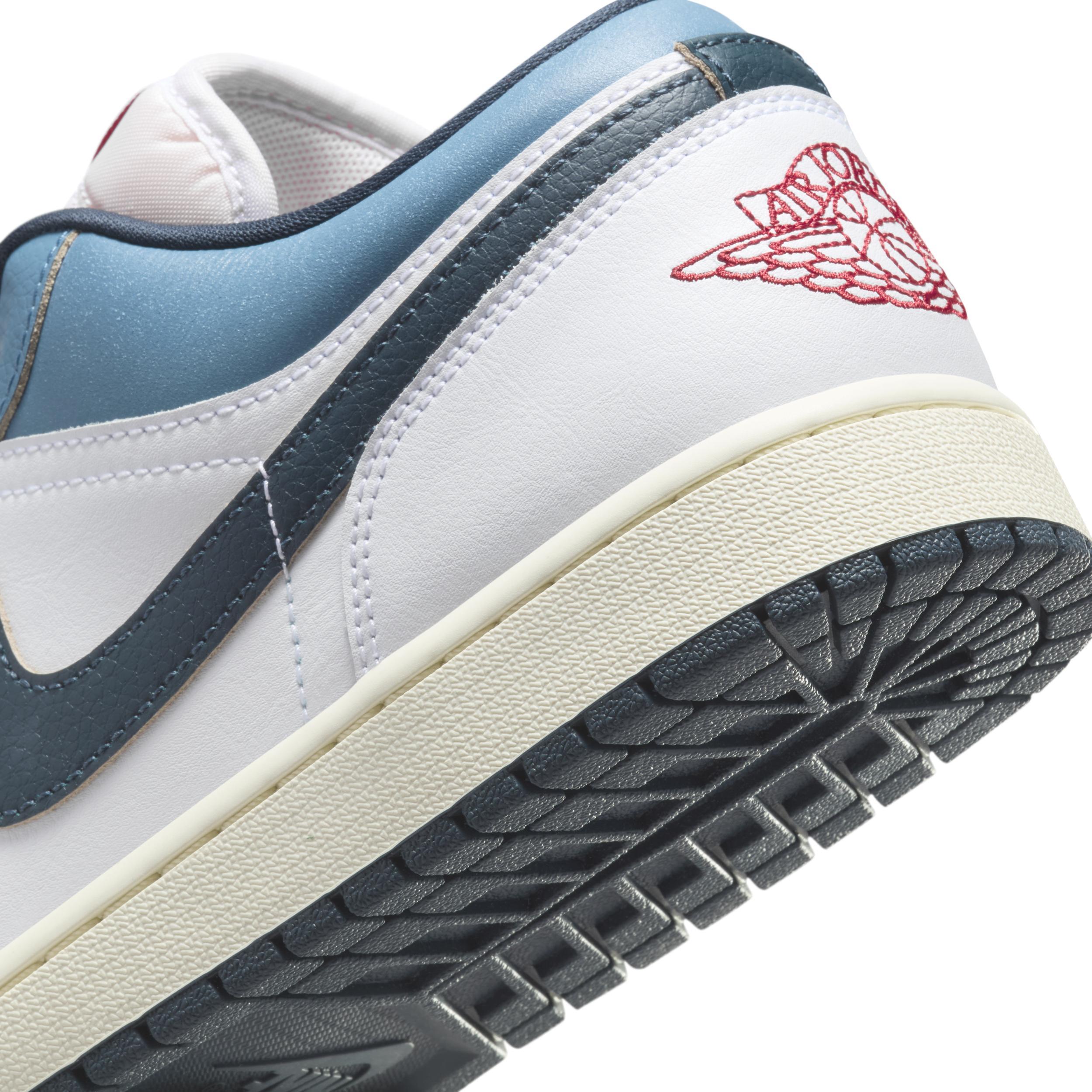 Air Jordan 1 Low SE Men's Shoes Product Image