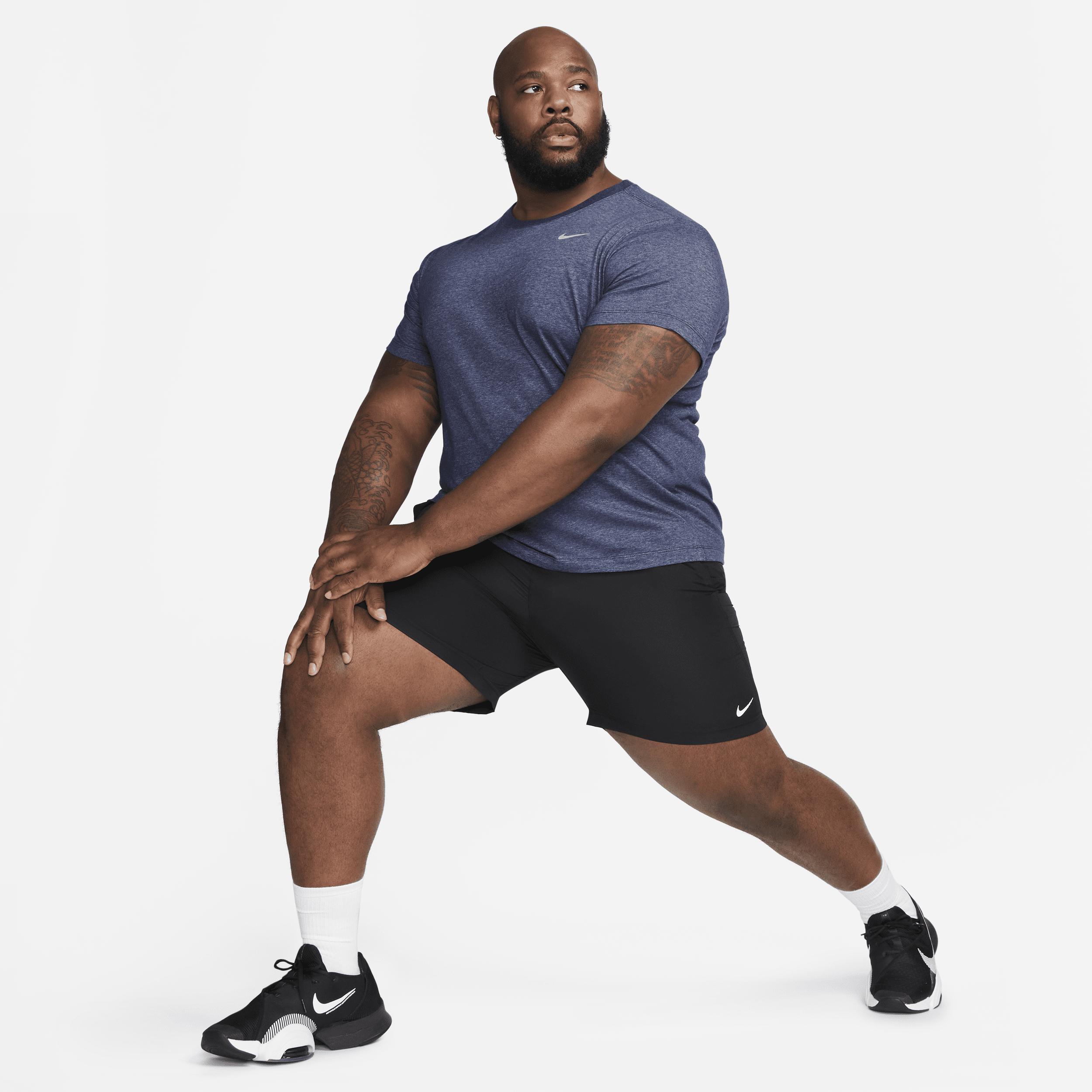 Nike Men's Dri-FIT Fitness T-Shirt Product Image