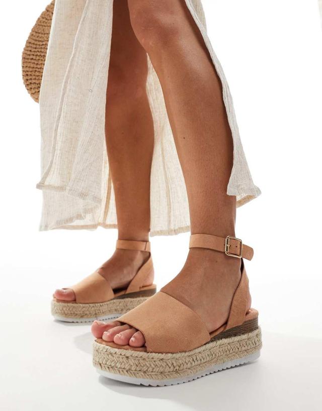 Truffle Collection flatform espadrilles in beige Product Image