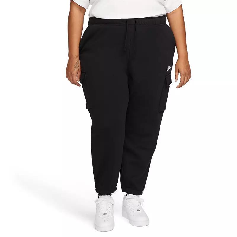 Nike Sportswear Club Fleece Women's Mid-Rise Oversized Cargo Sweatpants (Plus Size) Product Image