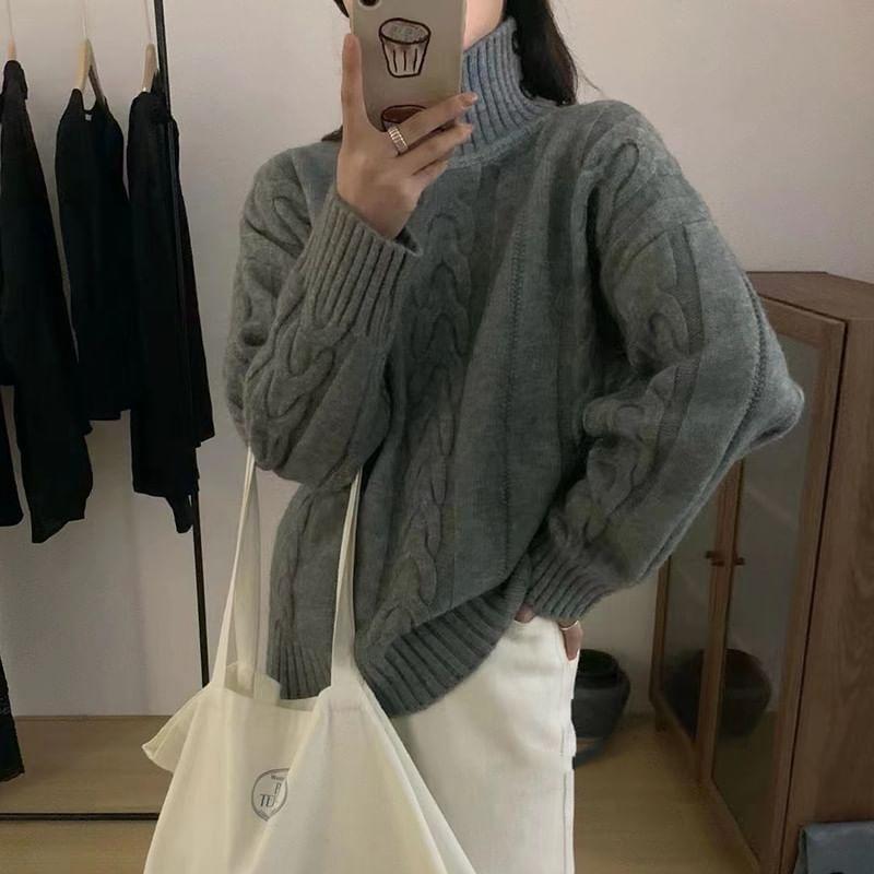 Long-Sleeve Turtleneck Plain Cable Knit Sweater Product Image