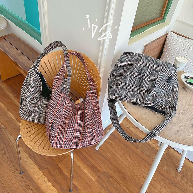 Plaid Tote Bag Product Image