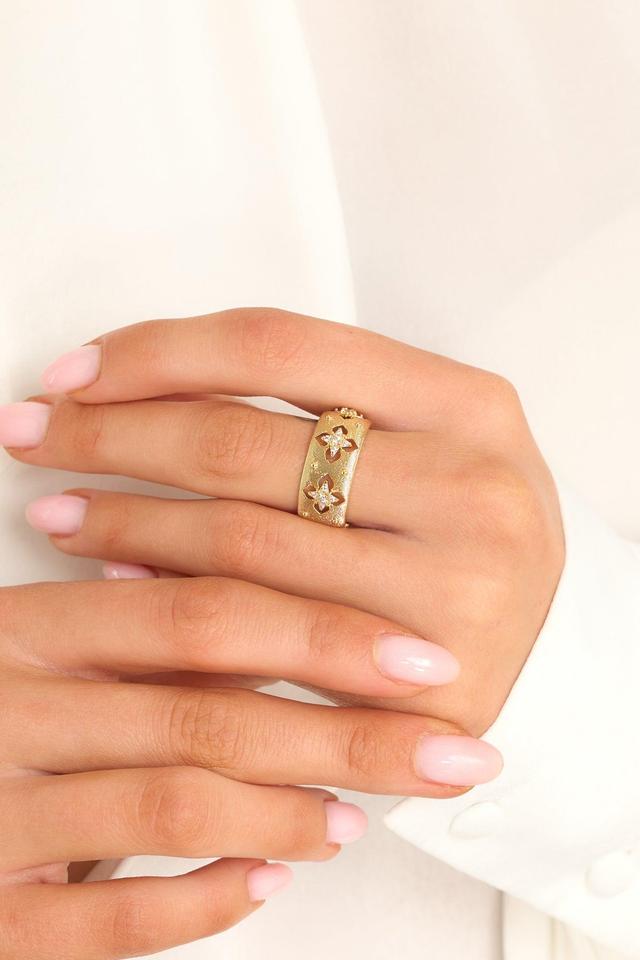 Delicate Details Gold Ring Product Image