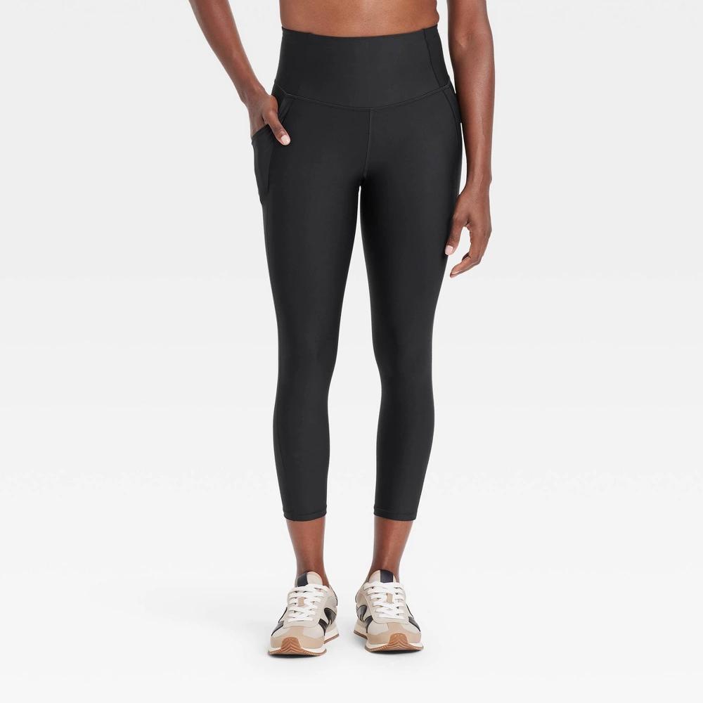 Womens Effortless Support High-Rise Pocketed Capri Leggings - All In Motion Black XS Product Image