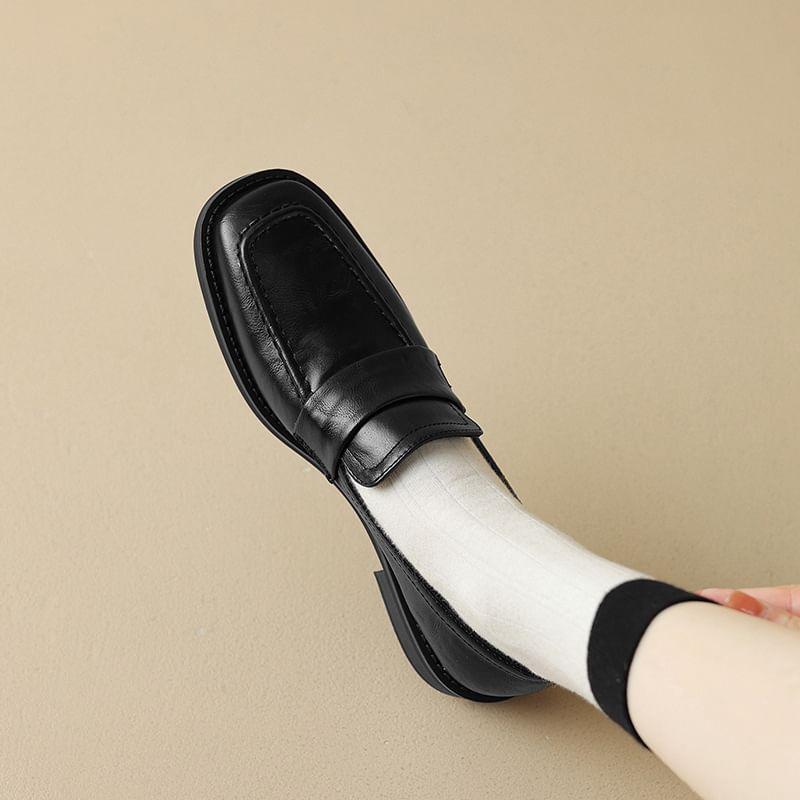 Faux Leather Retro Loafers Product Image