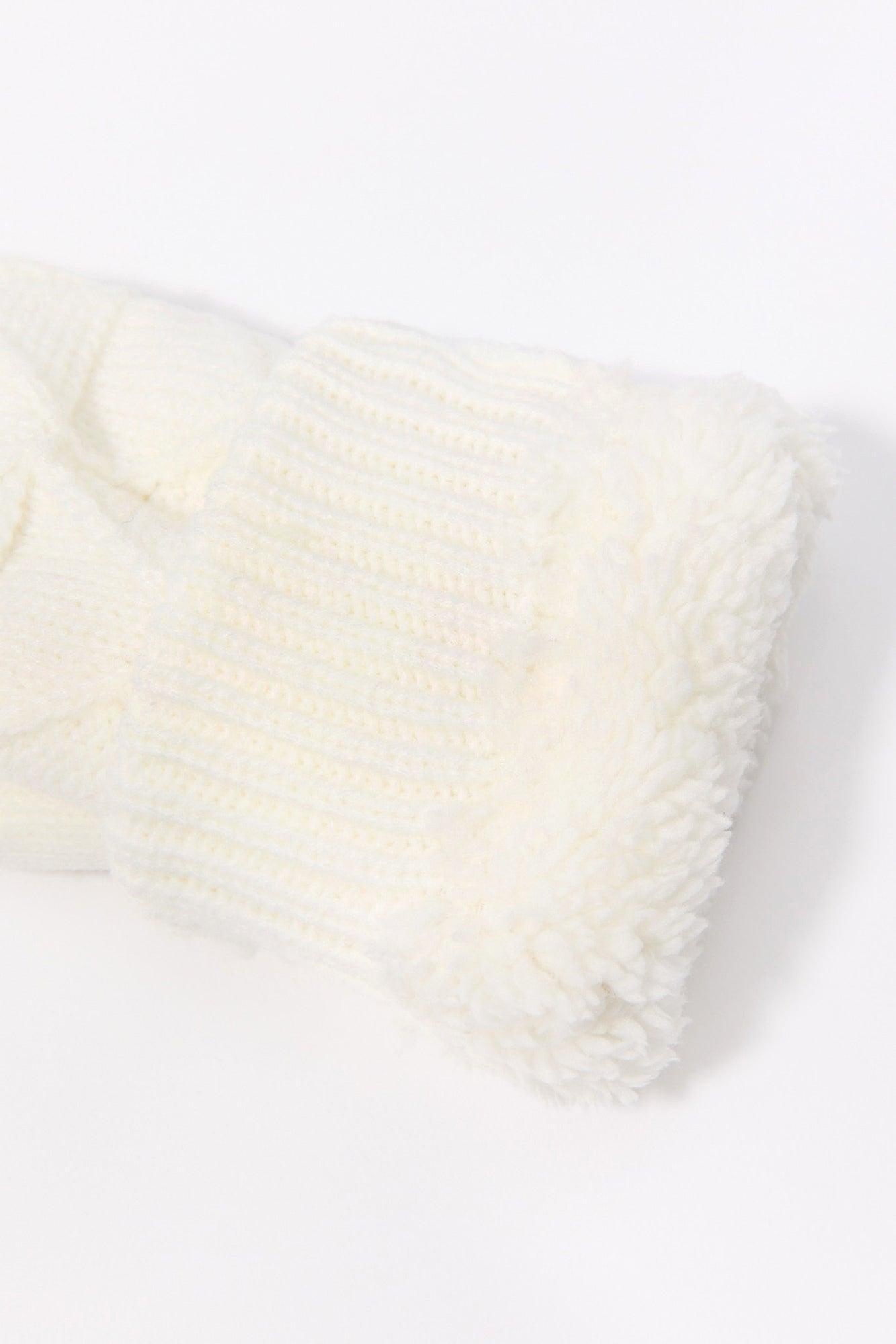 Diamond Knit Mittens Female Product Image