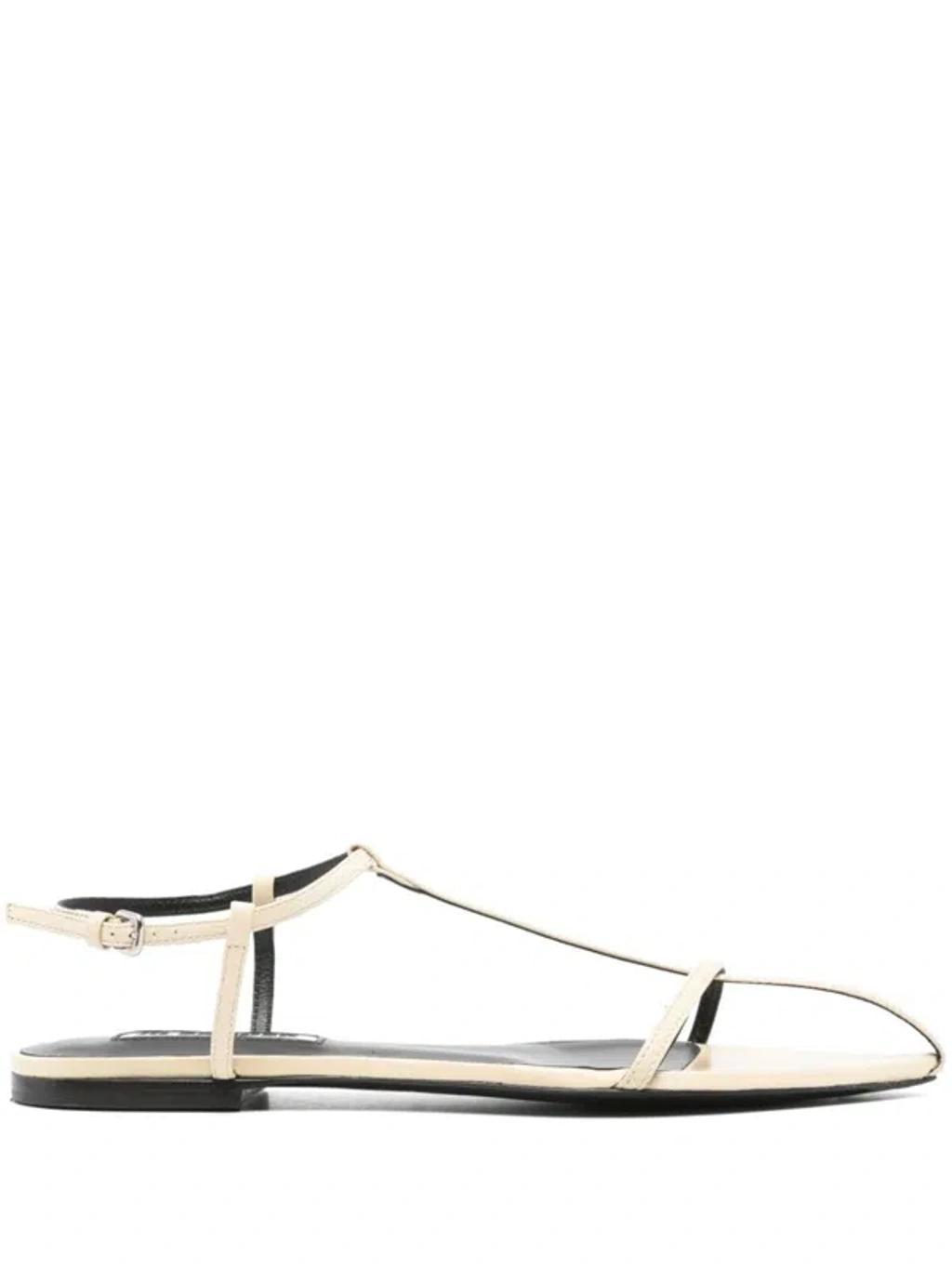 Flat Leather Sandals In Beige product image