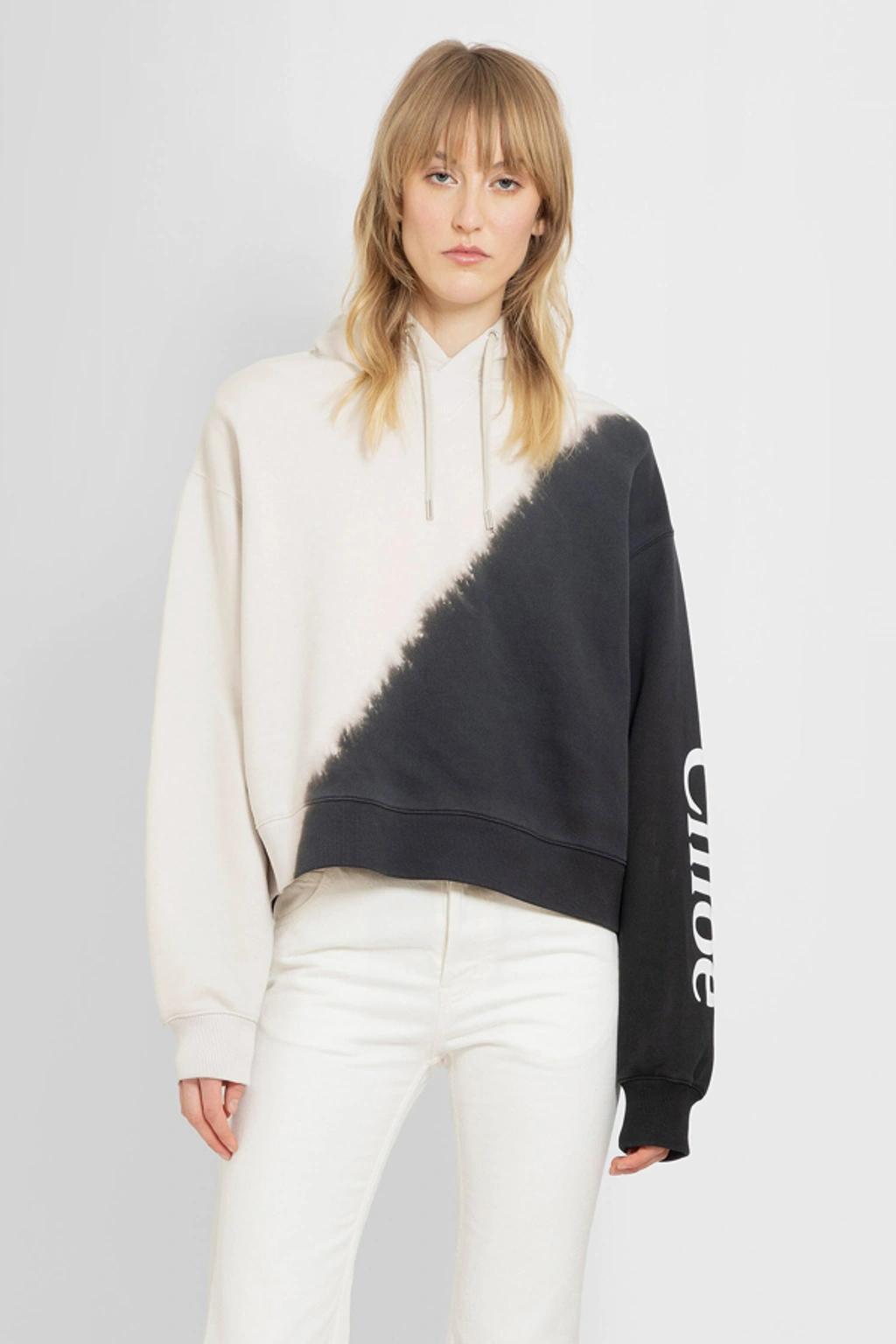 CHLOÉ Logo Printed Drawstring Hoodie In Black Product Image