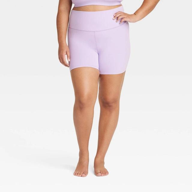 Womens Everyday Soft Ultra High-Rise Bike Shorts 6 - All In Motion Light Purple XXL Product Image