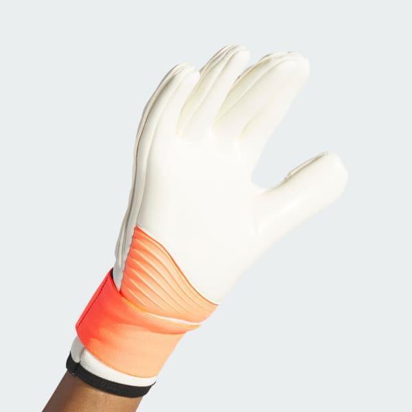 Copa Pro Goalkeeper Gloves Product Image