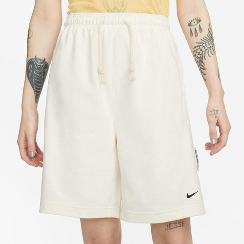 Nike Men's Standard Issue Dri-FIT 8" Basketball Shorts Product Image