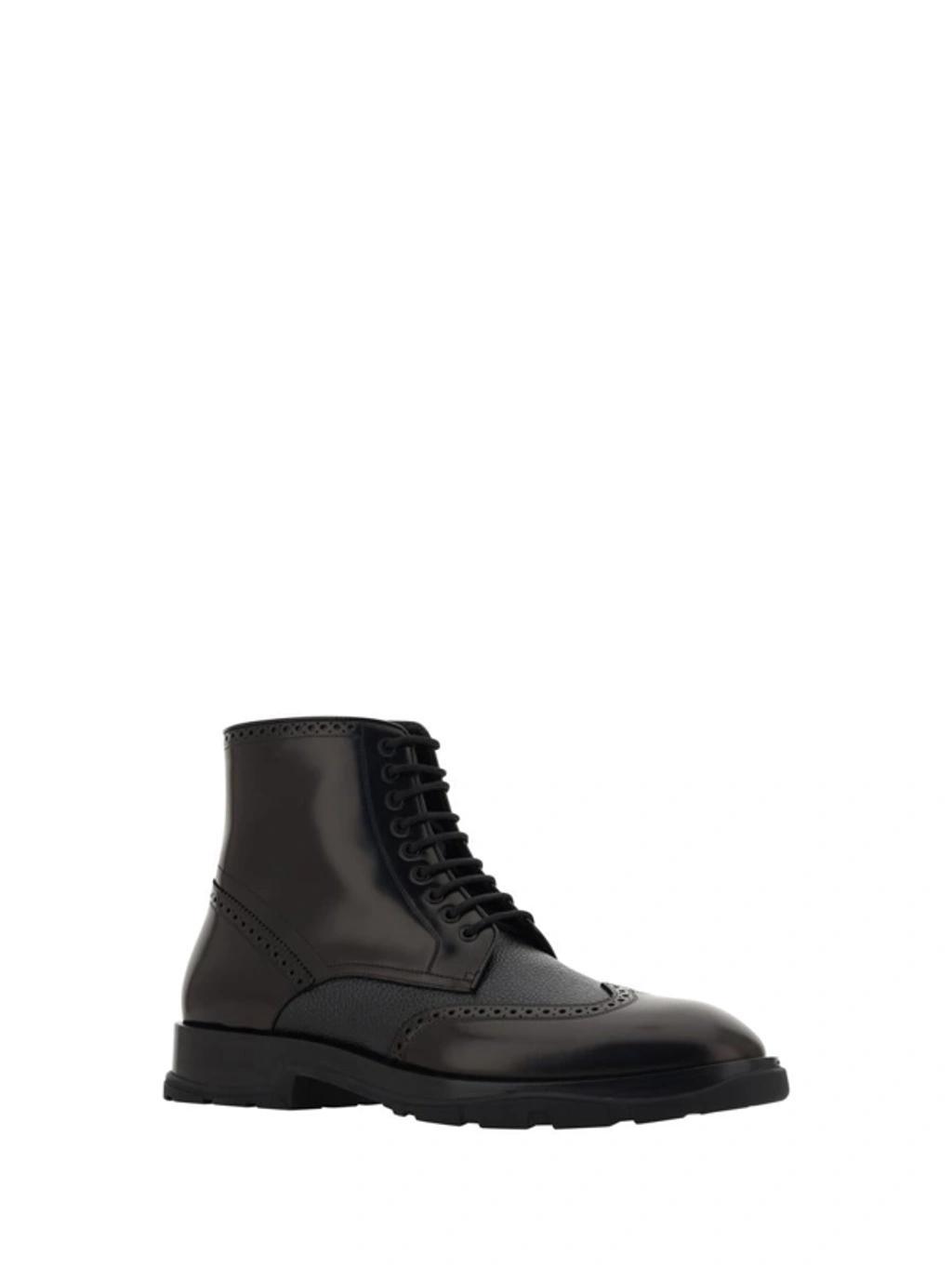 Leather Ankle Boot In Black Product Image