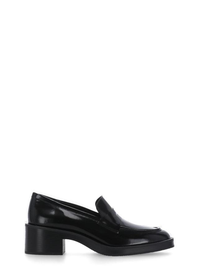 STUART WEITZMAN Flat Shoes In Black Product Image