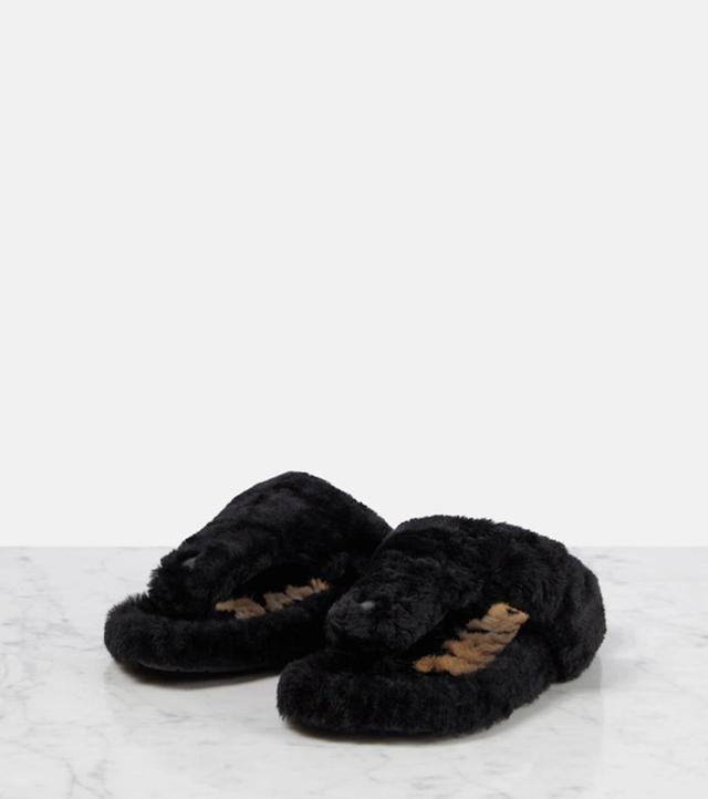 Ease Shearling Thong Sandals In Black Product Image