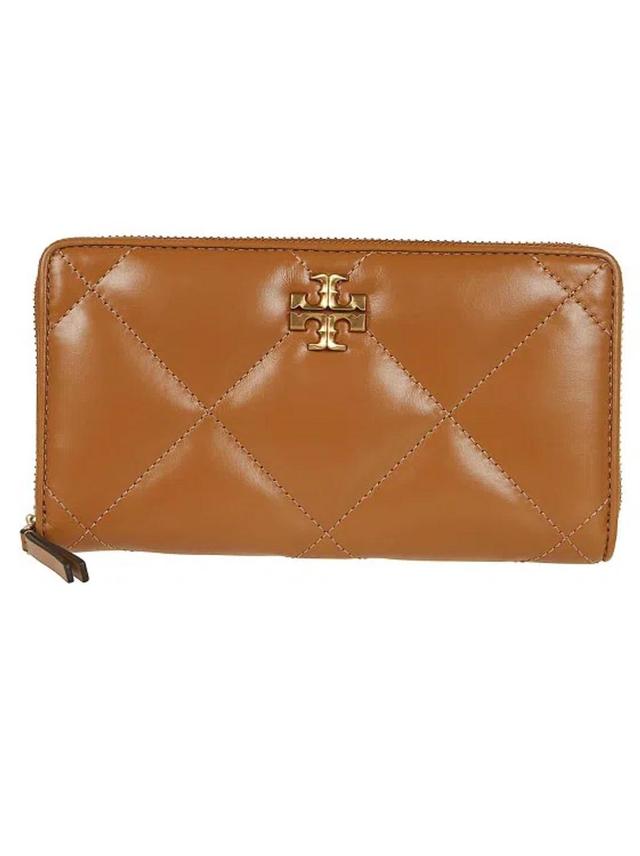 TORY BURCH Kira Diamond Quilt Convertible Wallet In Beige Product Image